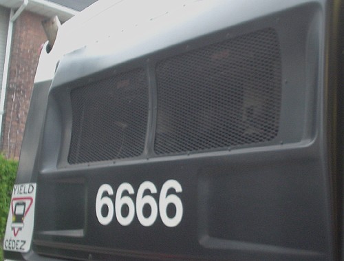 Bus6666