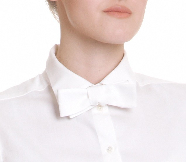 10aw ms bluse wei fliege