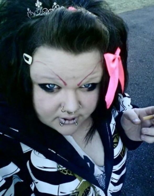 Bilder-Thread Goth-Fails-7