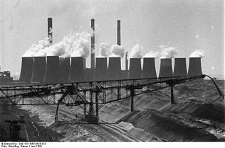 316px-Bundesarchiv Bild 183-1990-0629-01