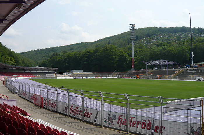 02.07.2010 Stadion Aue. Neues Dach auf G