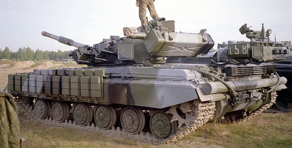 T 64BV SERTOLOVO2001 RUSSIANARMS RUSSIE 