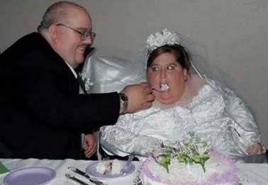 fat-wedding-couple