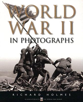 World-War-II-in-Photographs-978186200494