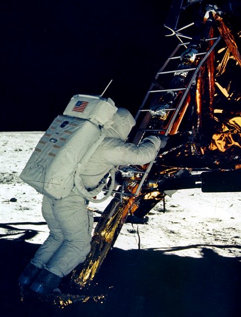 Apollo11-Aldrin-Ausstieg
