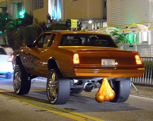 golden-balls-car