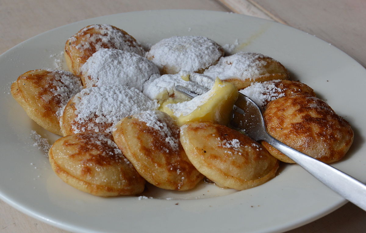 1200px-Poffertjes-Melkhuis 28cropped29