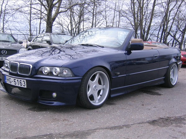 BMW318Cabrio96