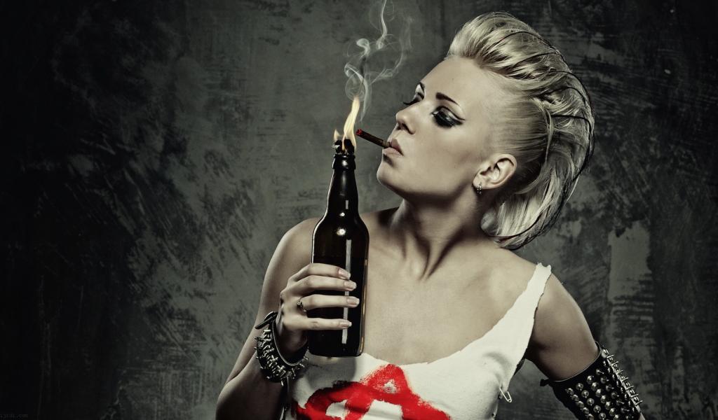 Bilder-Thread puck-blondes-women-models-molotov-cockta