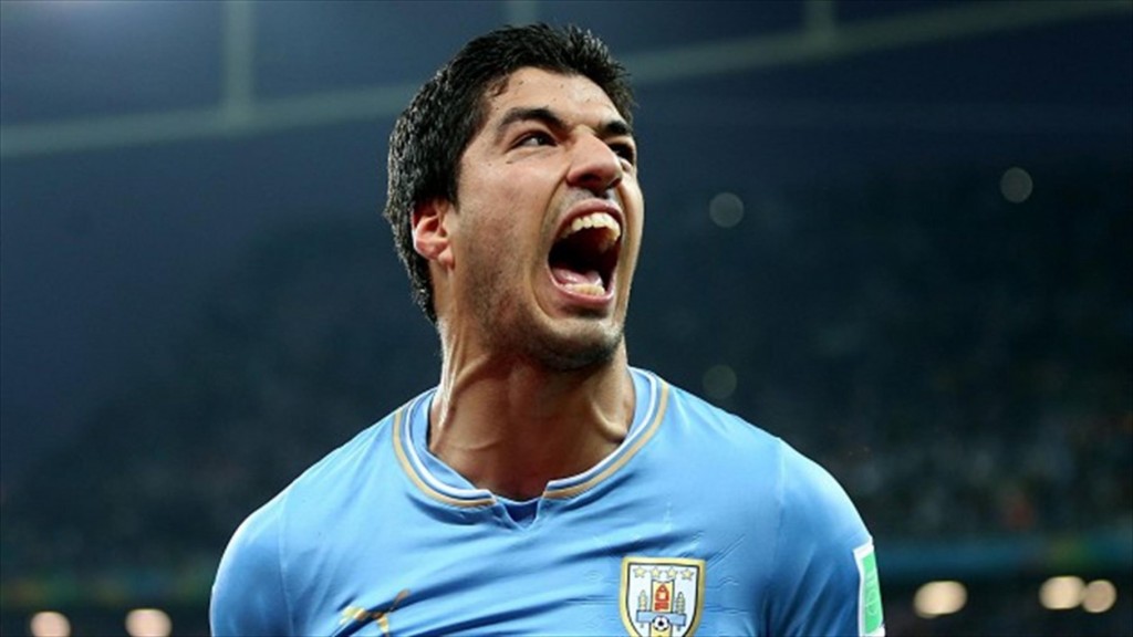 luis-suarez-threatning-look-in-uruguay-1