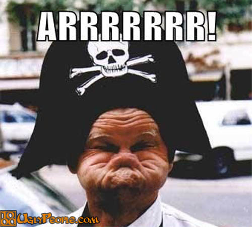 Bilder-Thread Mad-Pirate-Funny-Guy-Face