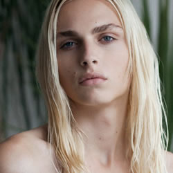 Andrej-Pejic-Thomas-Lohr