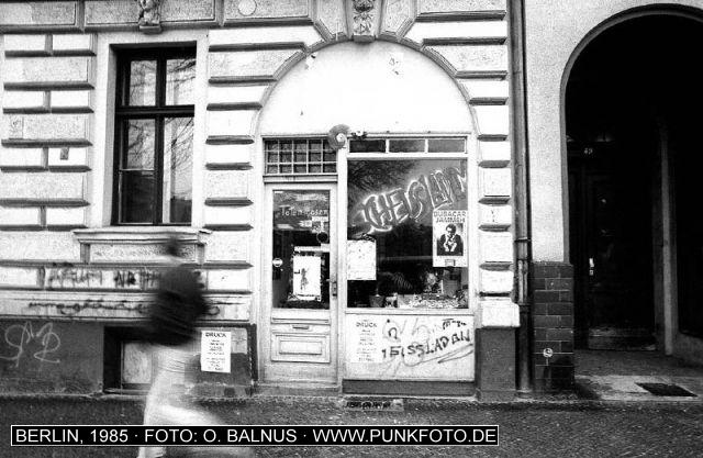 m punk photo olaf-balnus 1985 1464