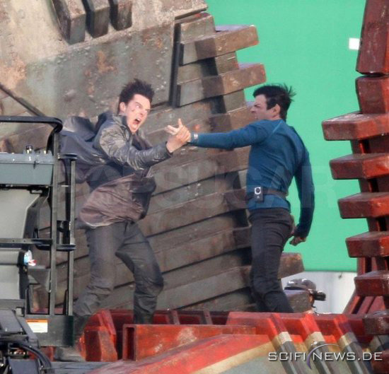 20120224 startreksetphotos3