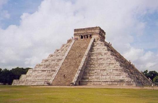 Maya-Pyramide