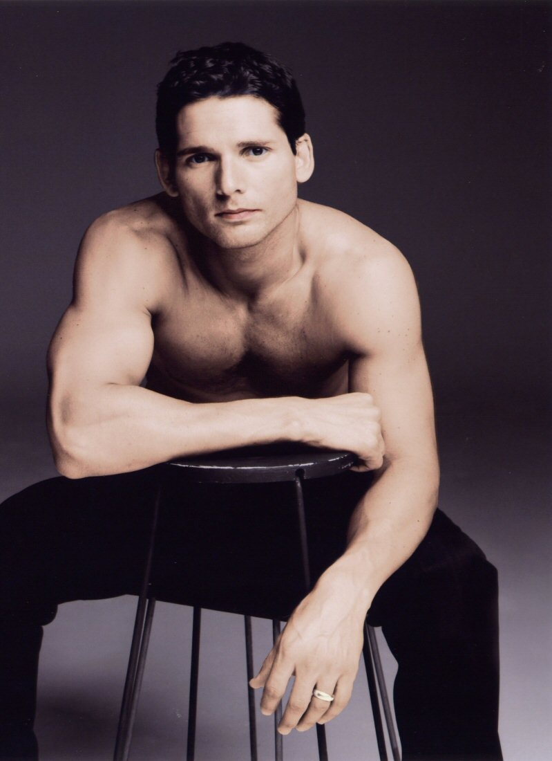 Eric-shirtless-eric-bana-48963 799 1100