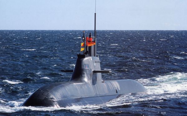 Revell: 05019 New German Submarine U212 