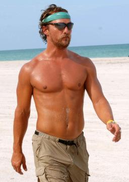 Matthew-McConaughey-On-South-Beach