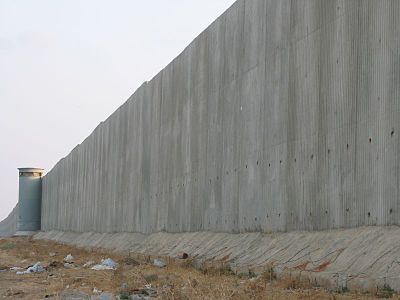 400px West Bank barrier 0996
