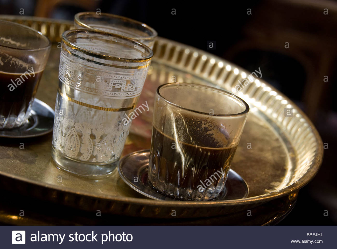 agyptische-kaffee-serviert-in-einem-caf-