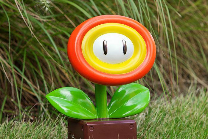 super-mario-feuerblume-statue-3-head