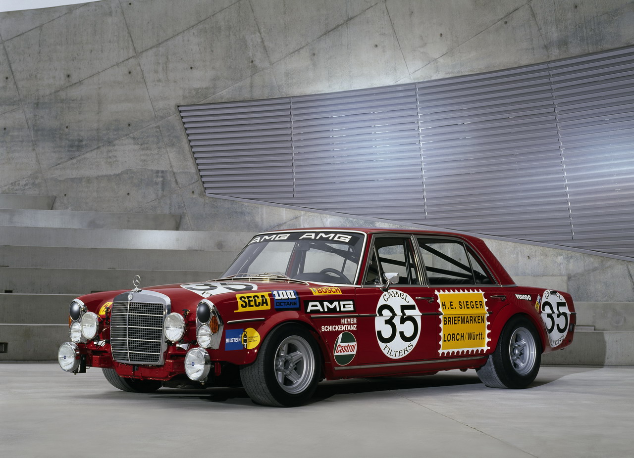 tAzJoiU_MO7l65_1971_Mercedes-Benz_300_SEL_6_8_AM.jpg