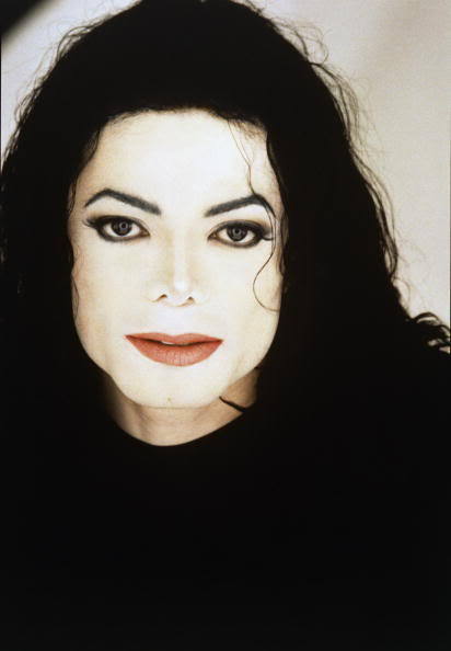 -UNFORGETTABLE-MICHAEL-michael-jackson-1