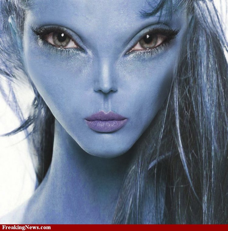 alienlina-jolie-alien-wfzr