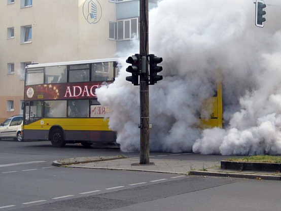 bus feuer bvg 5 124579k