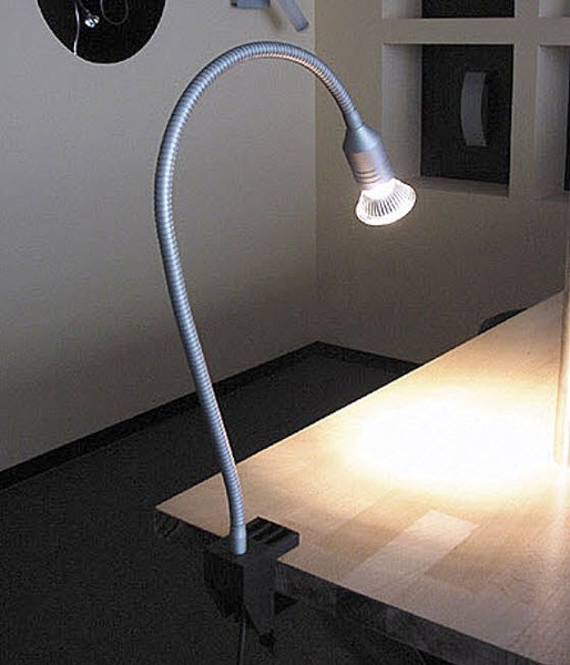 moderne-schreibtischlampe-halogen-202120