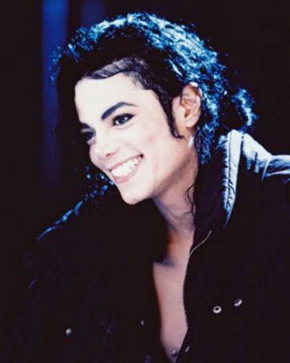 michael-jackson-beautiful-smile 1