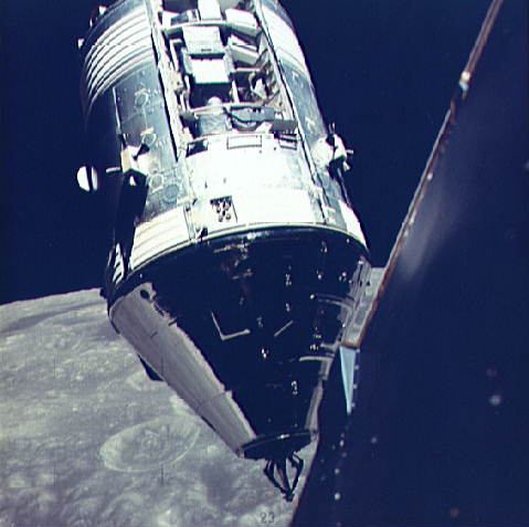 apollo 17 cm