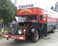 oJmuYw historischer lastwagen