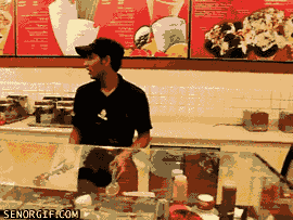 funny-gifs-how-ice-cream-is-served-in-du