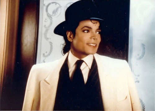 Beautiful-man-michael-jackson-18272859-5