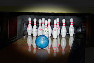 ULbuoS 310px-Bowling - albury