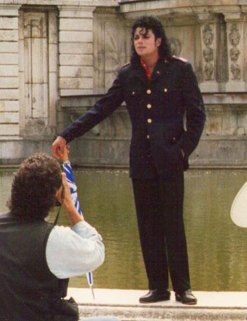 Michael-in-Italy-1988-michael-jackson-24