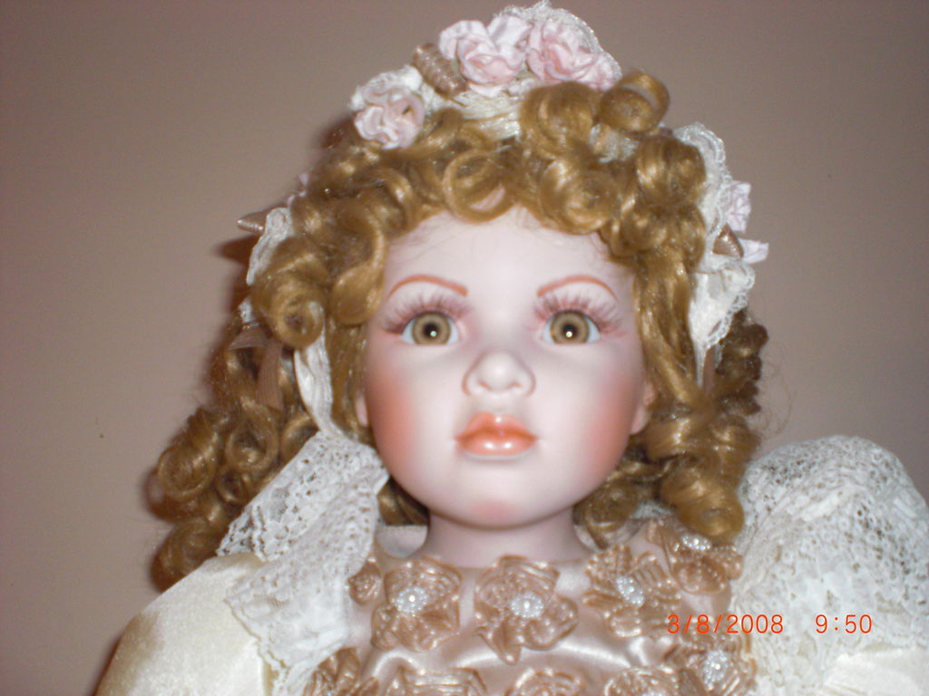 porcelain-doll-c1d35