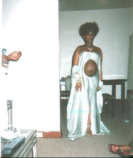 ugly-wedding-dress-pregnant