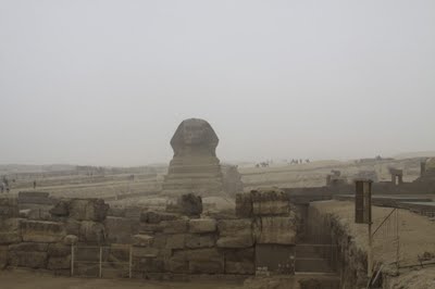 Sphinx-ZawihDampf-pyramiden