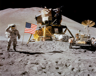 nasa-astronaut-rover-flag-on-moon-spaces