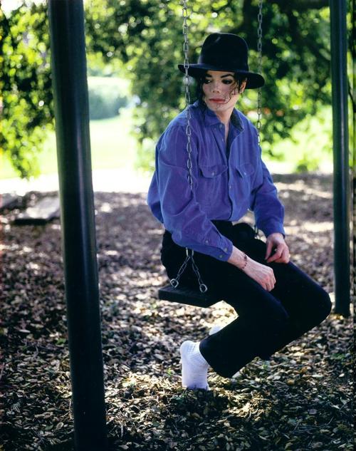 MichaelJacksonMichaelJacksonbensonlife2