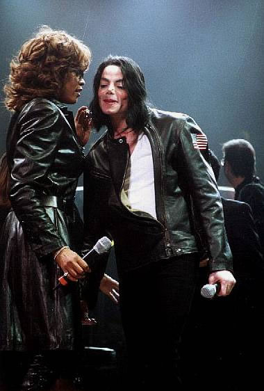 tdY1e6u whitney-houston-michael-jackson