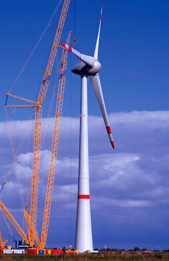 wind-turbines1 7447