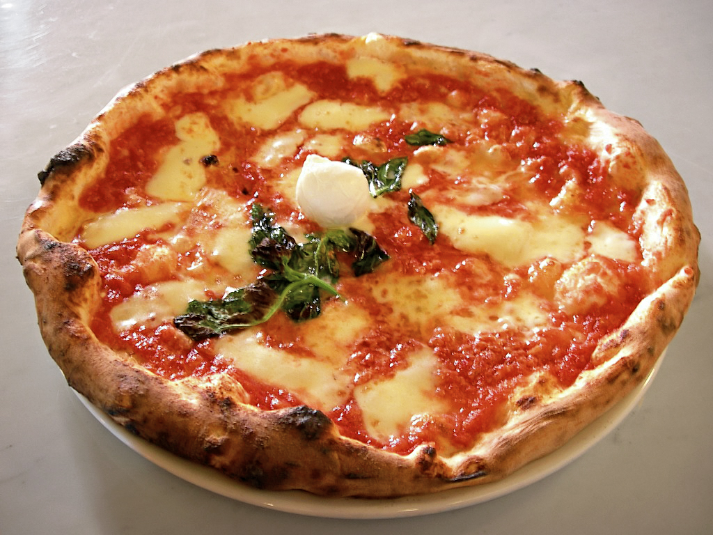 Bilder-Thread tQXpw4G Eq it-na pizza-margherita sep2005 sml5B1