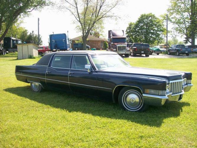 1970-cadillac-fleetwood-sedan-excellent-