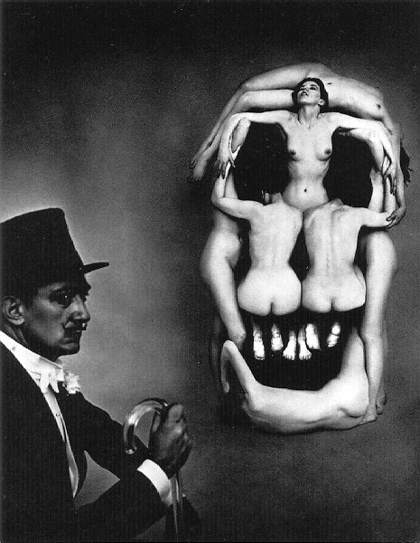 BbN2mR Dali women skull