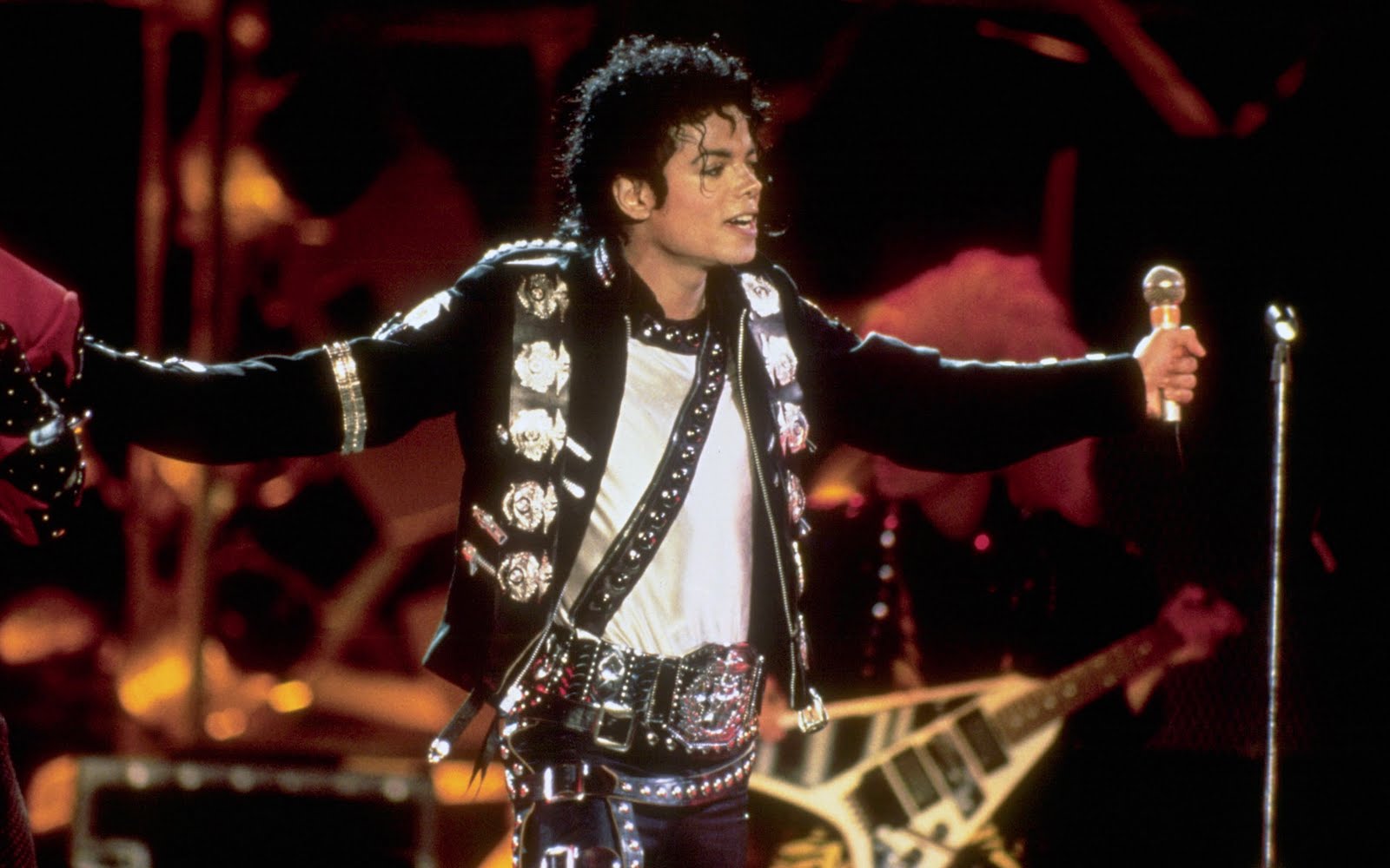 michael-jackson-wallpapers-25