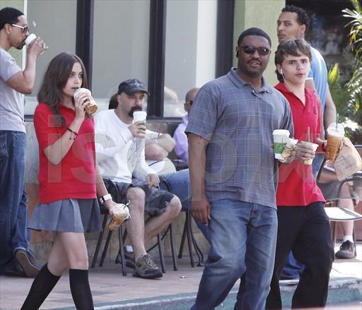 pp-Starbucks-26-05-2011-prince-michael-j