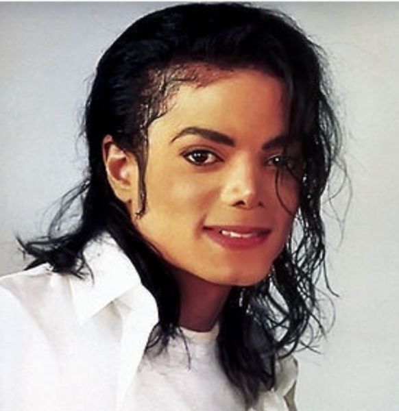 More-MJ-Photos-michael-jackson-10441487-